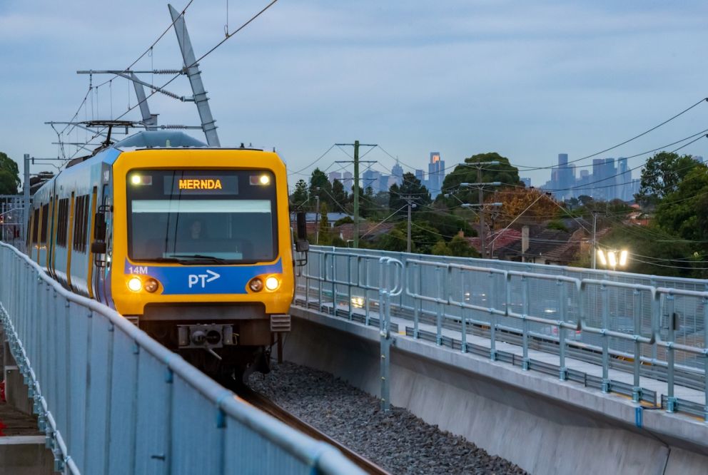 A train on the Mernda Line at Keon Parade