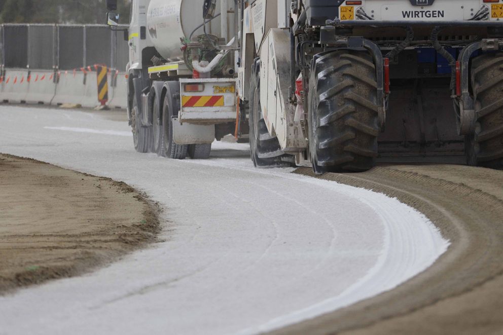 March 2024- Soil stabilisation works on the McGregor Road outbound exit ramp and northern freeway roundabout