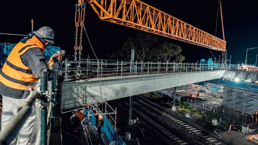 Crews lifted in the final bridge beams at Calder Park Drive during night works