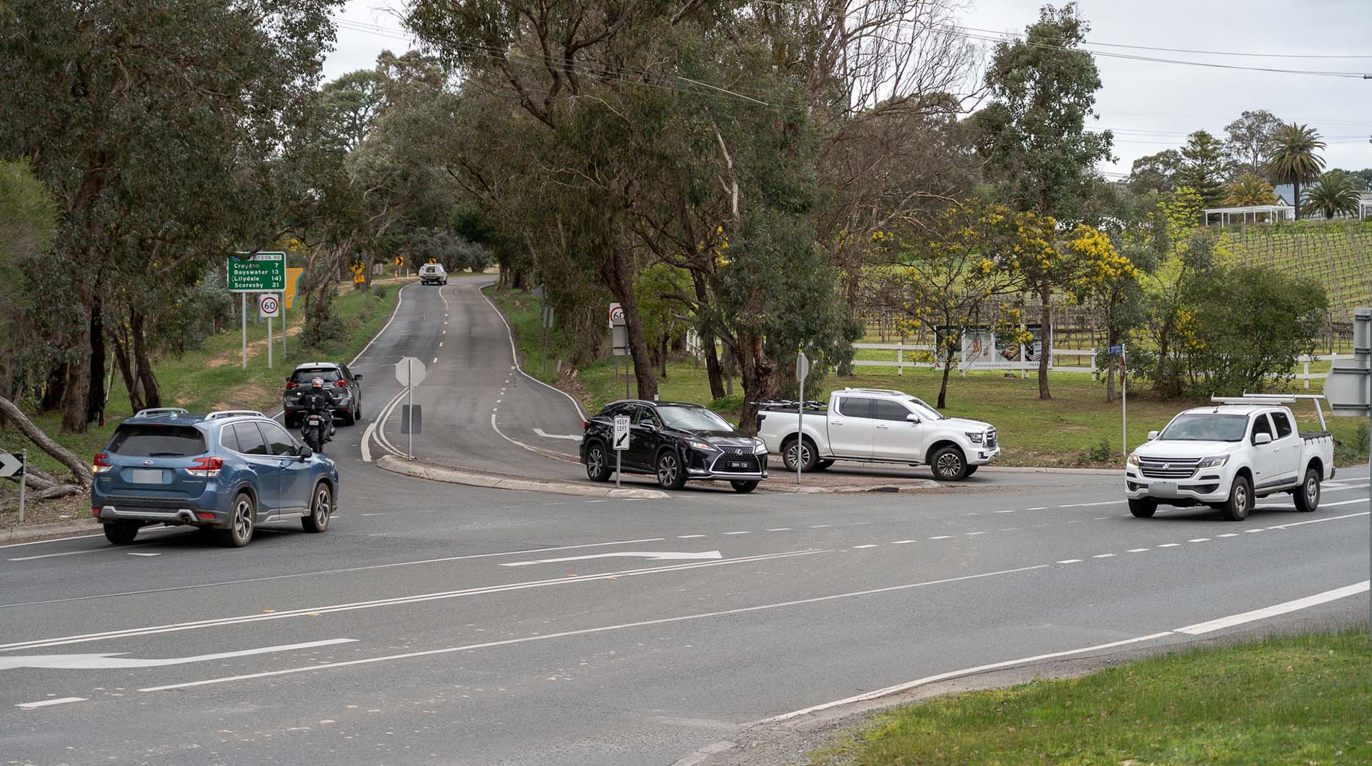 Warrandyte Five Ways Intersection 