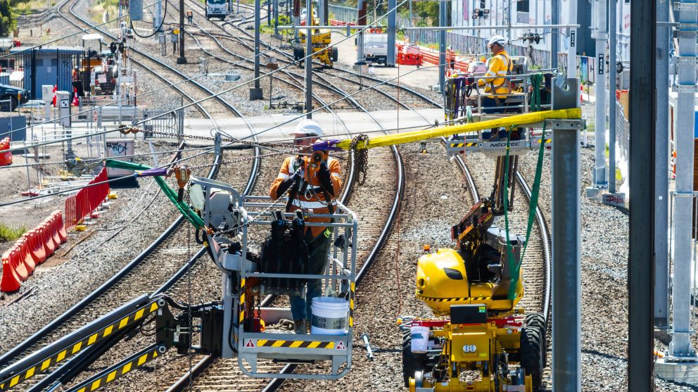 More than 1 km of overhead wiring was removed during the recent weekend works