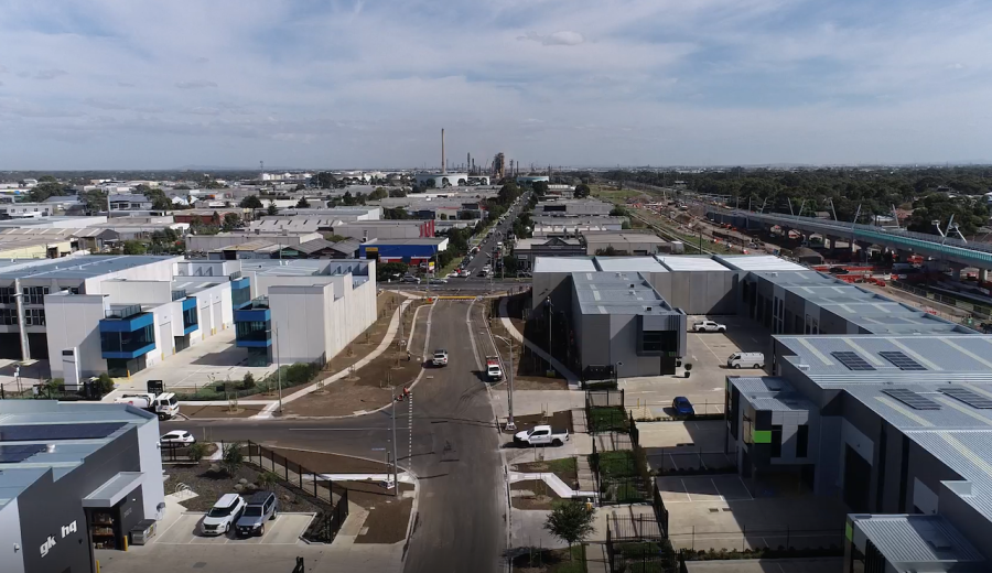 Akuna Drive opening day looking west