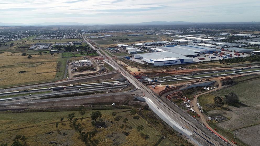 Works continue to build the future O’Herns Road Interchange to the Hume Freeway