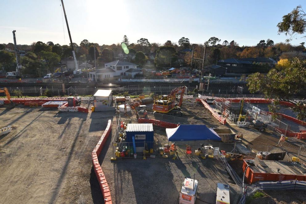A wide angle image of a construction site setup in Lorne Parade Reserve