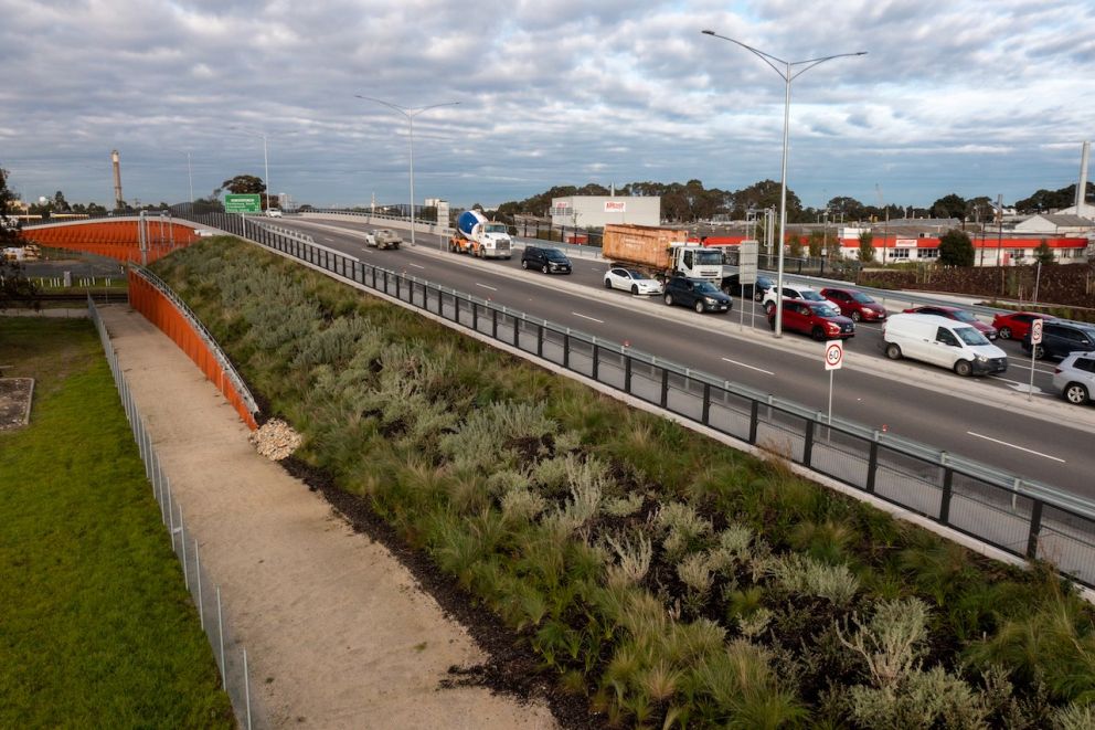 Traffic is now free-flowing in 1 of Australia's busiest manufacturing regions