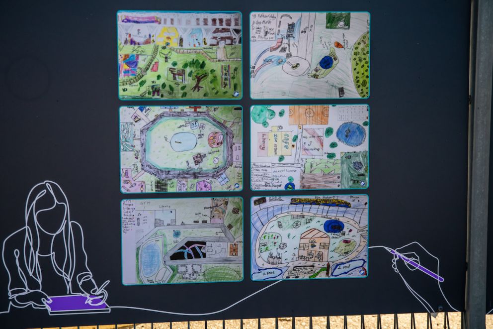 Beaconhills College artwork at Pakenham Station image 3