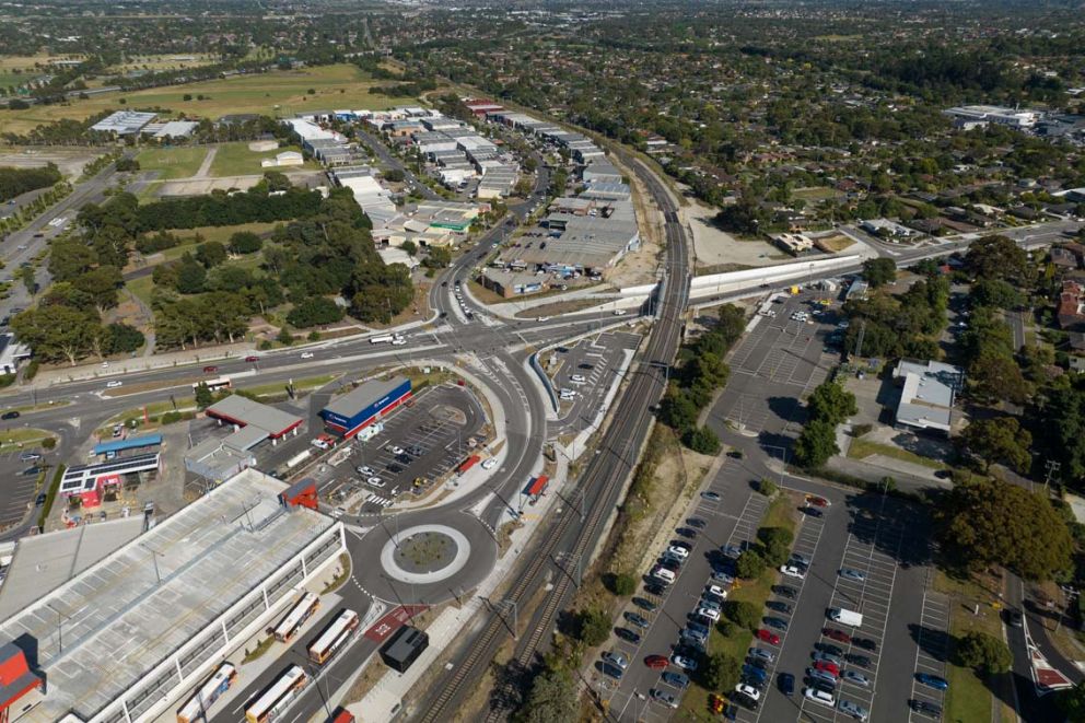 New bus interchange and northern car park open at Berwick Station Victoria’s Big Build