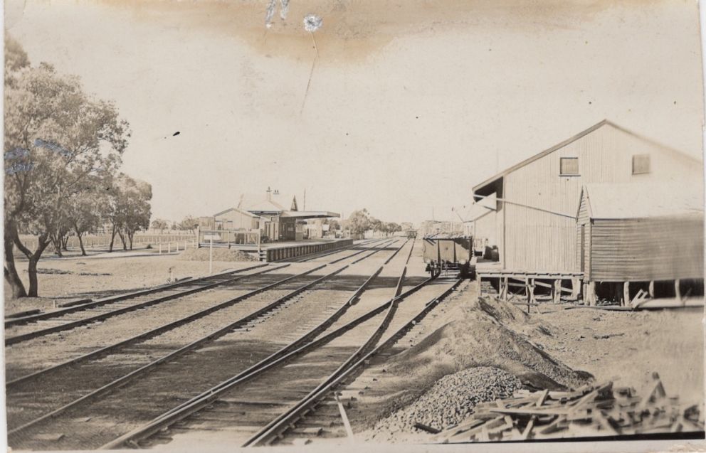 Pakenham railway station circa 1912 - image courtesy Berwick Pakenham Historical Society