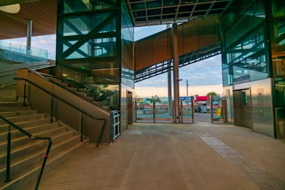 Pakenham Station concourse