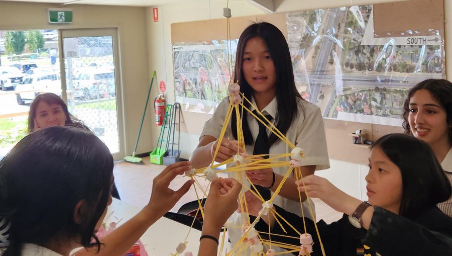 Students take on the spaghetti tower challenge