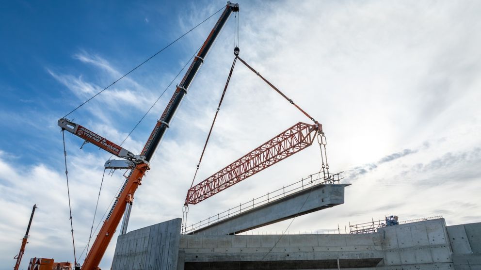 The first beam lift for the new Hopkins Road bridge has been successfully completed