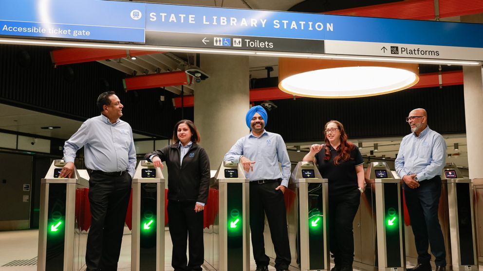 Station staff are available seven days a week and can add a ramp at the first door of the first carriage.