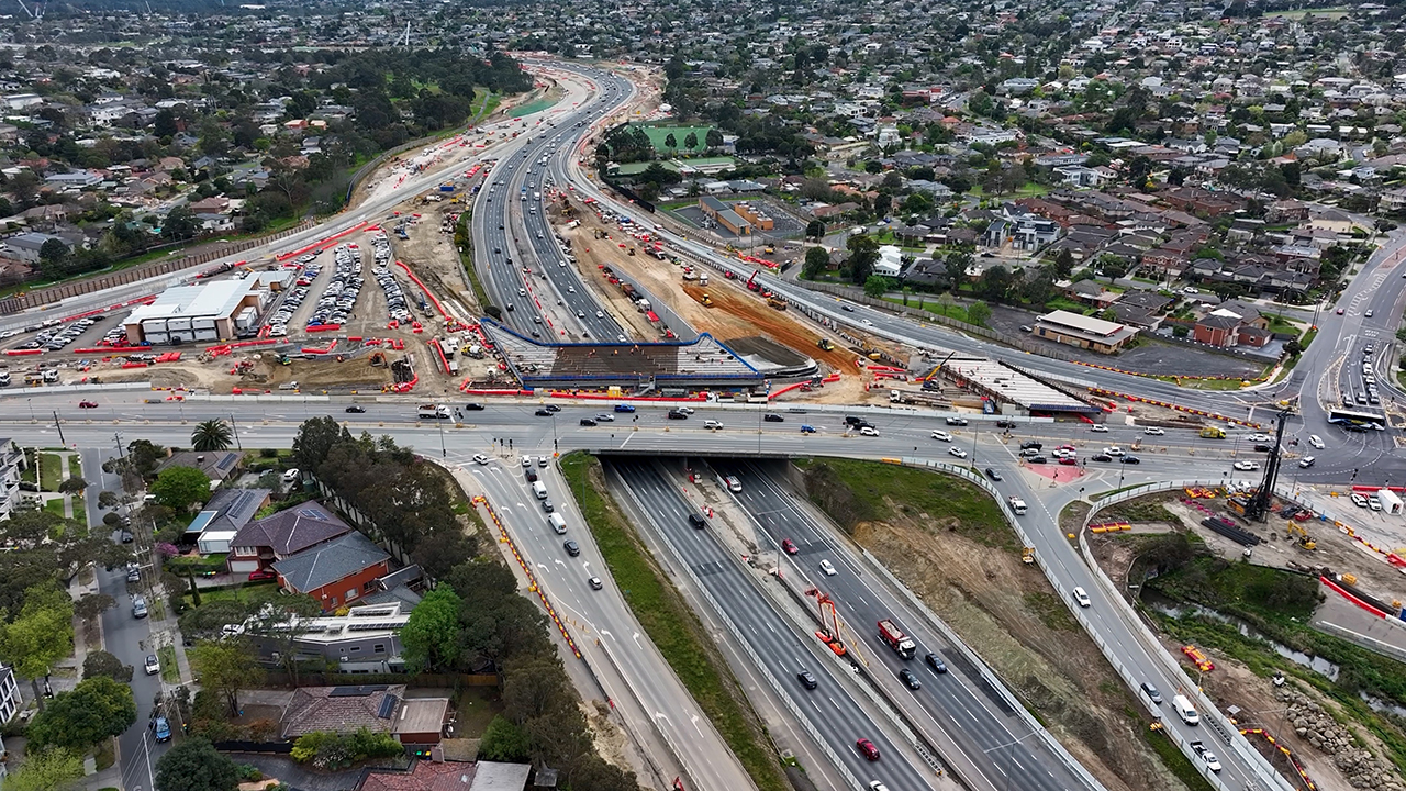 Works to upgrade Doncaster Road bridge