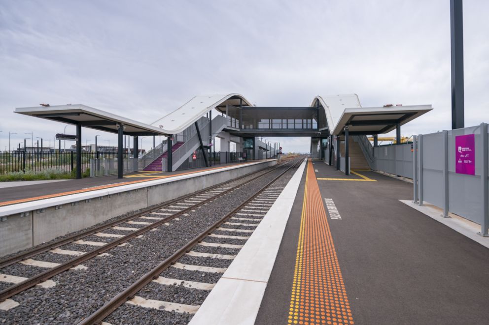 Upgraded Cobblebank station 