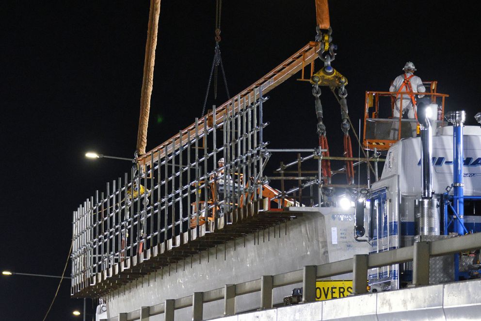 January 2024- Installing the 12 beams for the new Healesville-Koo Wee Rup Road bridge