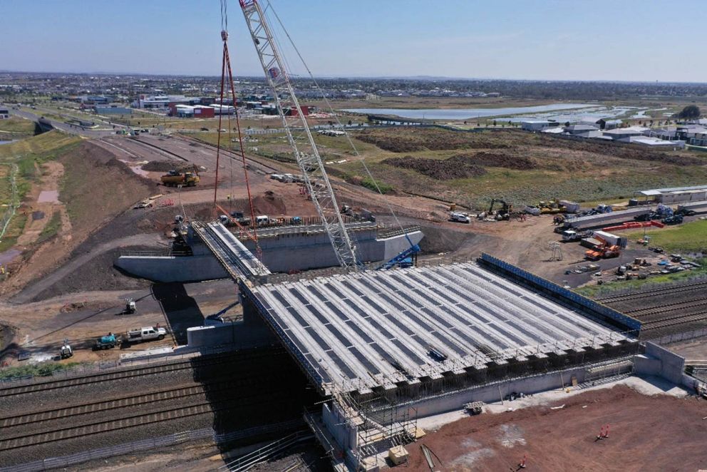 Installed 30 reinforced concrete beams to create the structural form for the overpass