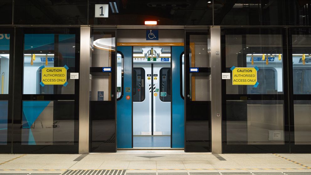 Platform Screen Doors include screens, flashing lights and chimes to indicate when doors are opening and closing.