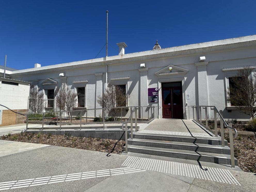 Ballarat Station northern entrance ramp