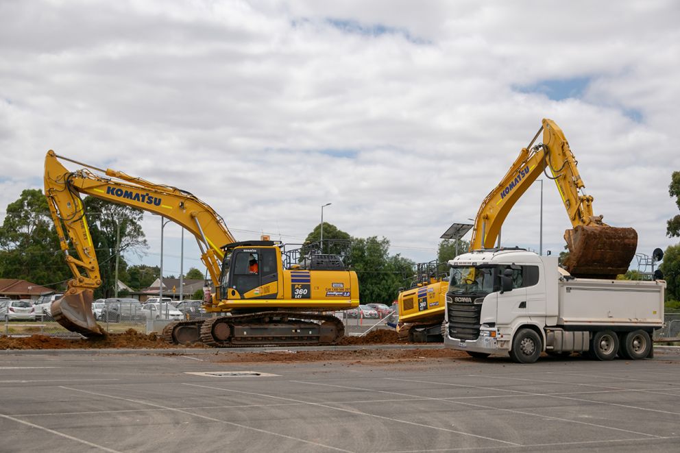 Building a new retaining wall near Melton Station