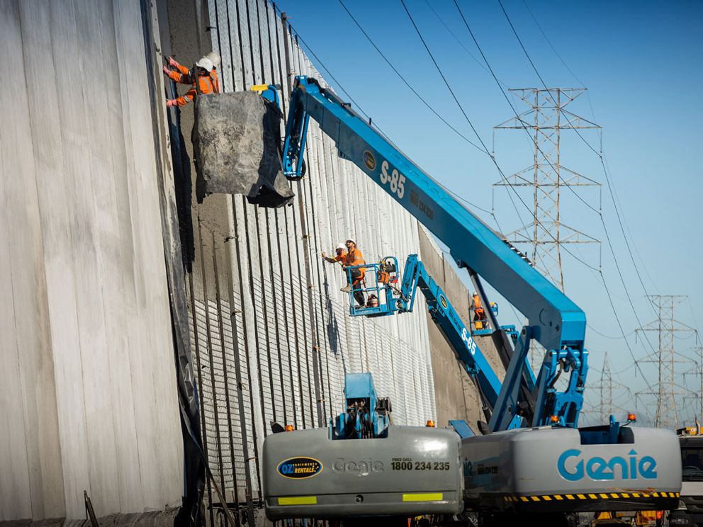 Works on the retaining wall near the Sydney Road Altona bound exit ramp