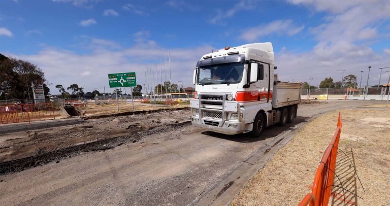 Ballan-Rd-works-Greens-Rd