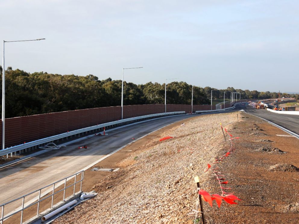 The 75% recycled plastic noise walls installed at the Lower Dandenong Road entry ramp