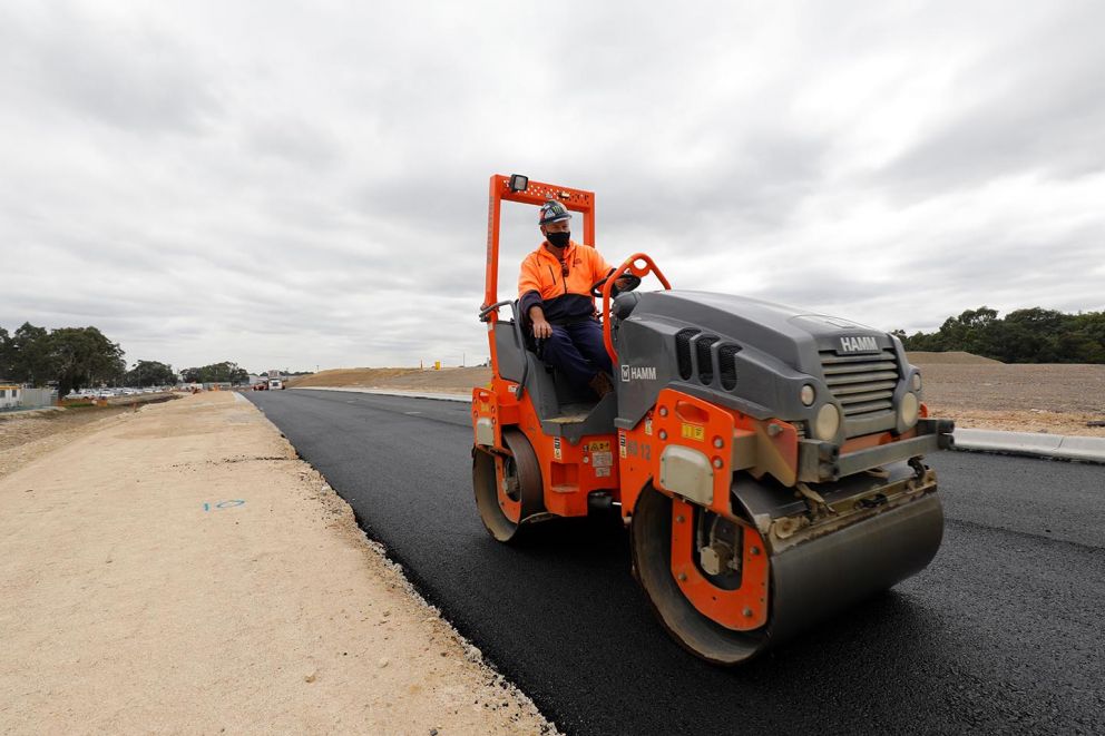 August 2020- Laid more than 28,000 tonnes of asphalt for the new surface of the Freeway