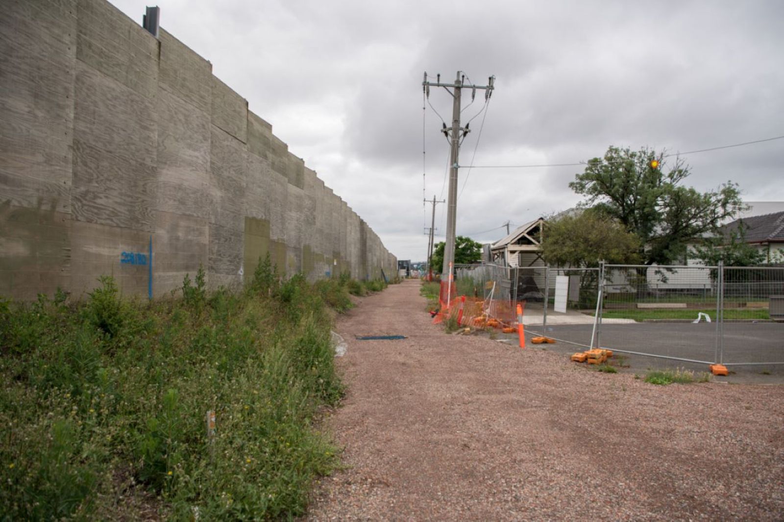 Existing noise walls lining the West Gate Freeway.