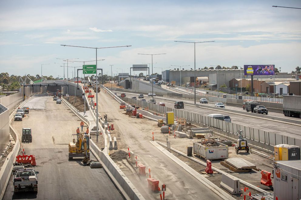 Preparing to open the new Greensborough-bound exit ramp at Edgars Road