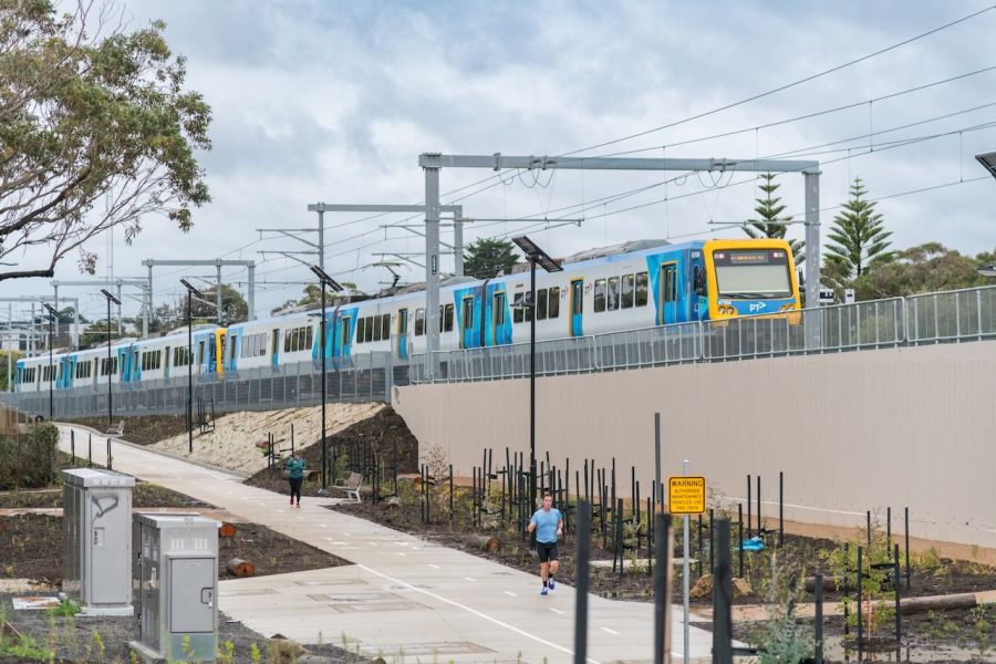 Crews have been putting the finishing touches on the project, including walking and cycling connections across Mordialloc and Aspendale